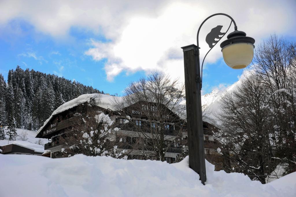 Hotel Garni St. Hubertus Madonna Exterior foto