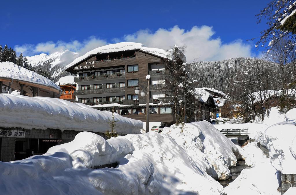 Hotel Garni St. Hubertus Madonna Exterior foto